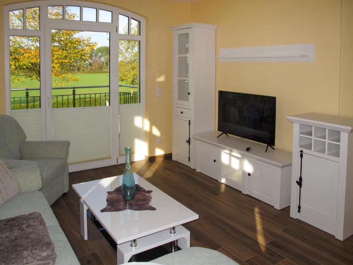 Apartment Altherscher Hof-3 By Interhome Zarrentin  エクステリア 写真